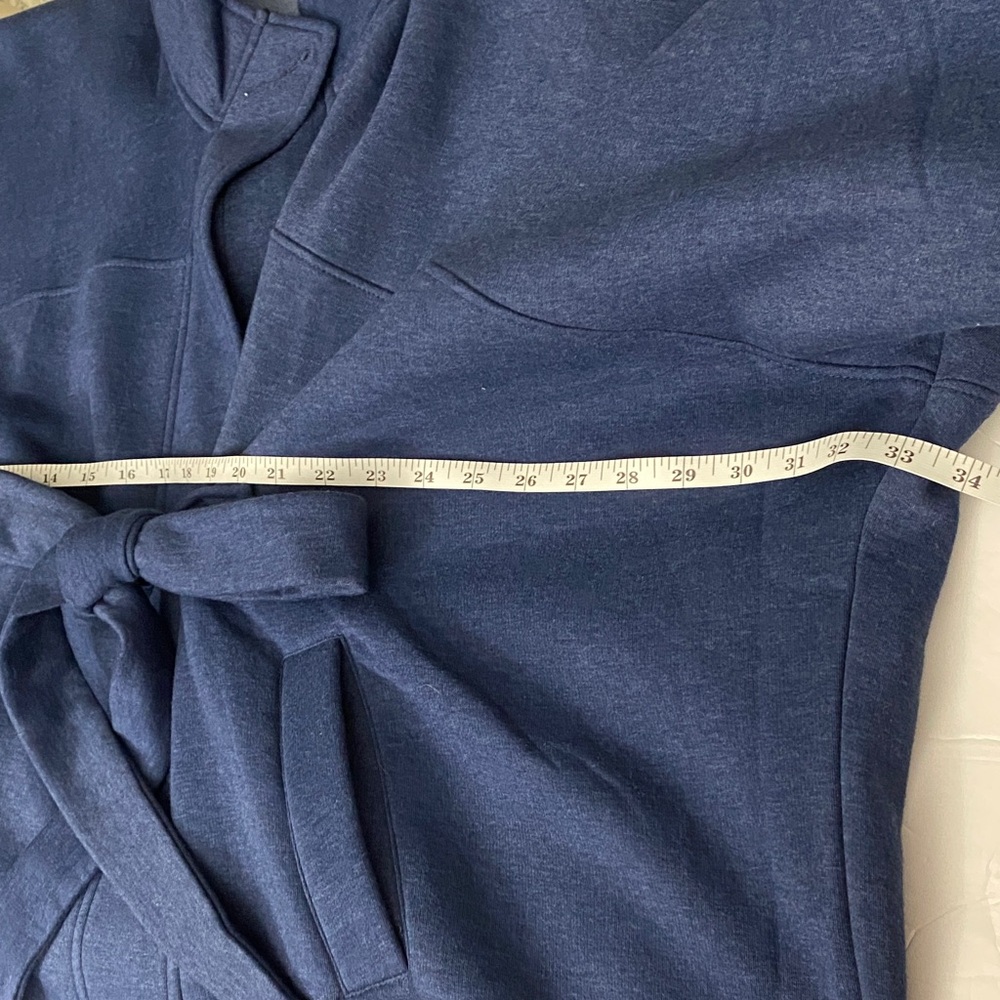 The Pyramid Collection Oversized Midnight Blue Women's Jacker Robe - Picture 15 of 16